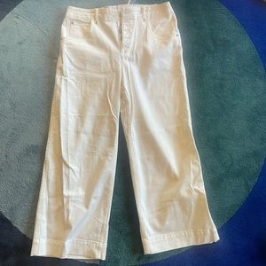 Gap Cropped White Button-Up Jeans